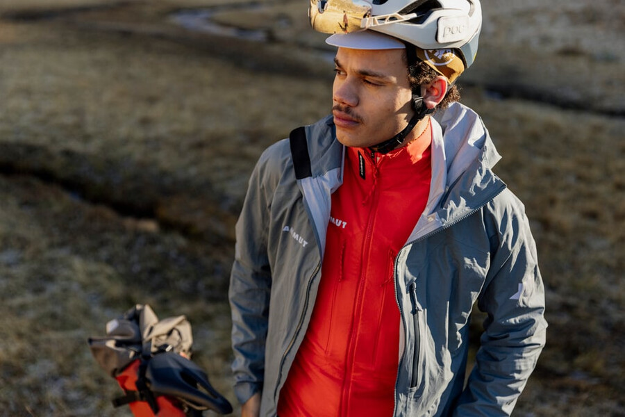assos x mammut hs hooded jacket men strata
