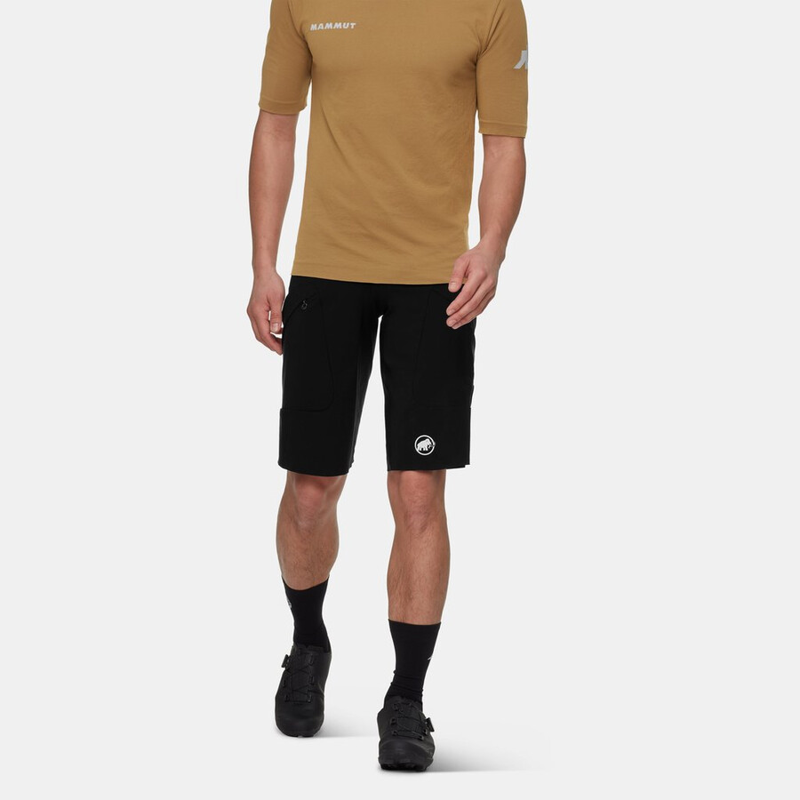 assos x mammut tactica cargoshort t3 zwart