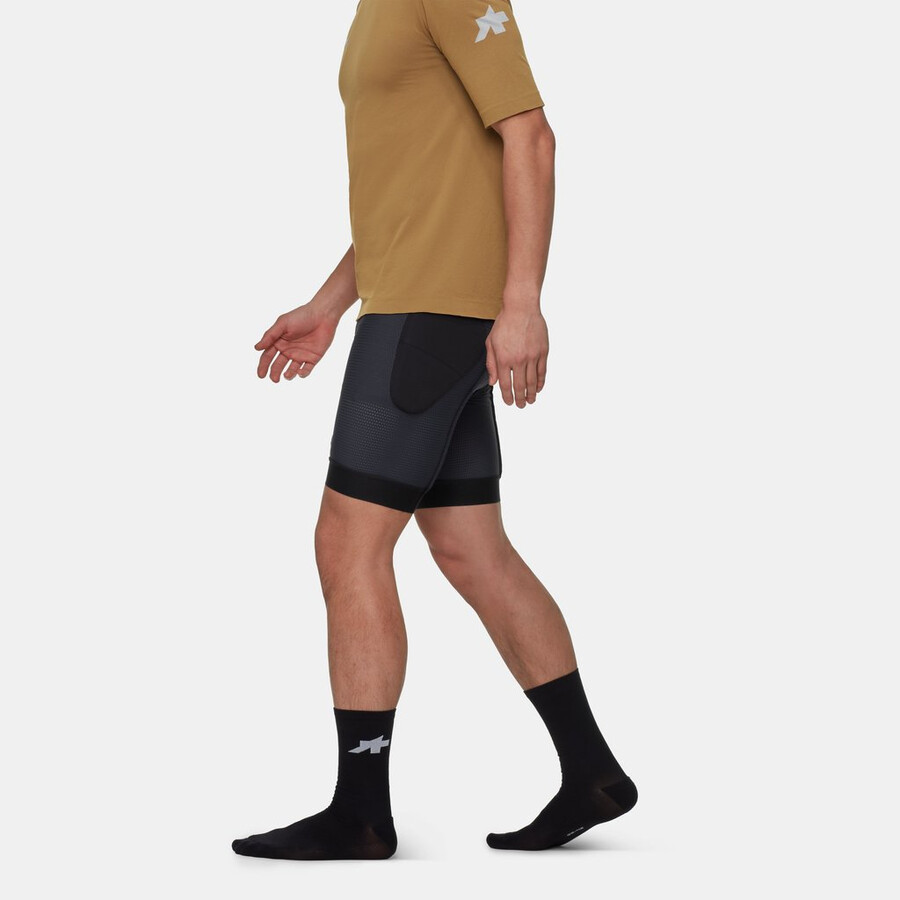 assos x mammut tactica liner shorts hp t3 grijs