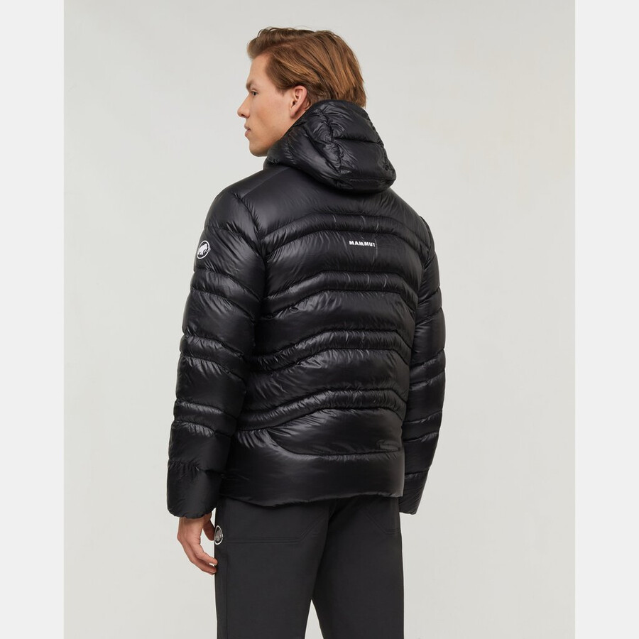 valley light in hooded jacket men creas black