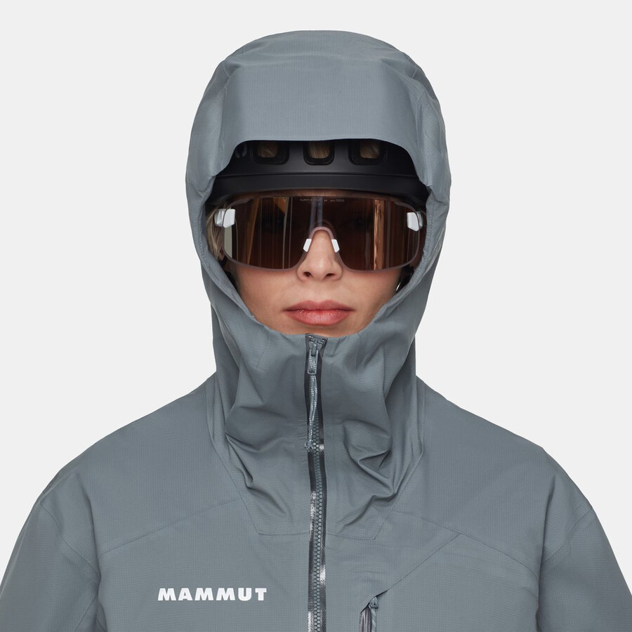 assos x mammut hs hooded jacket women strata