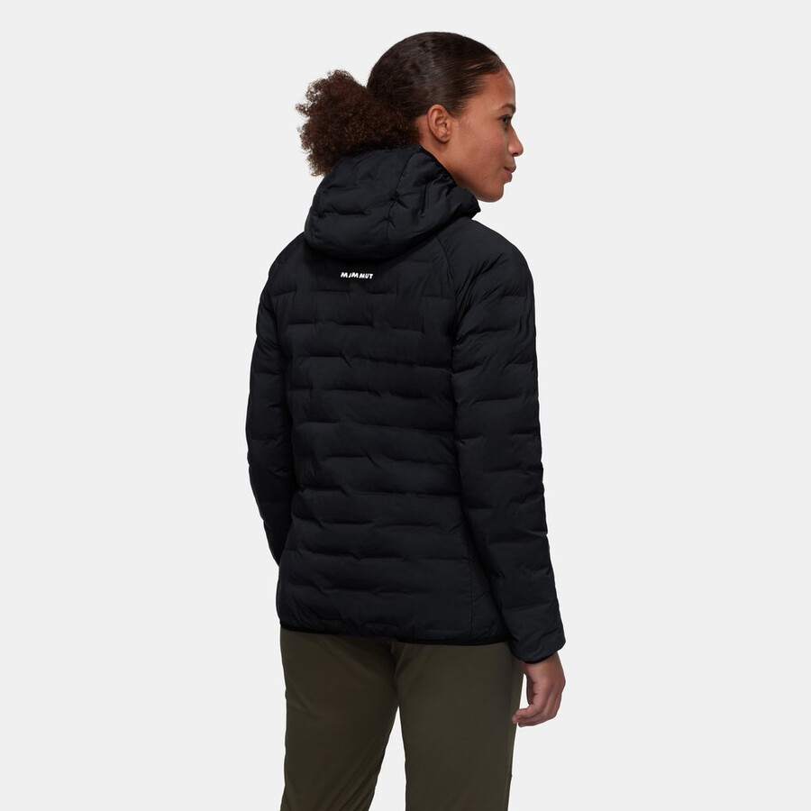 sender in hooded jacket women sulai