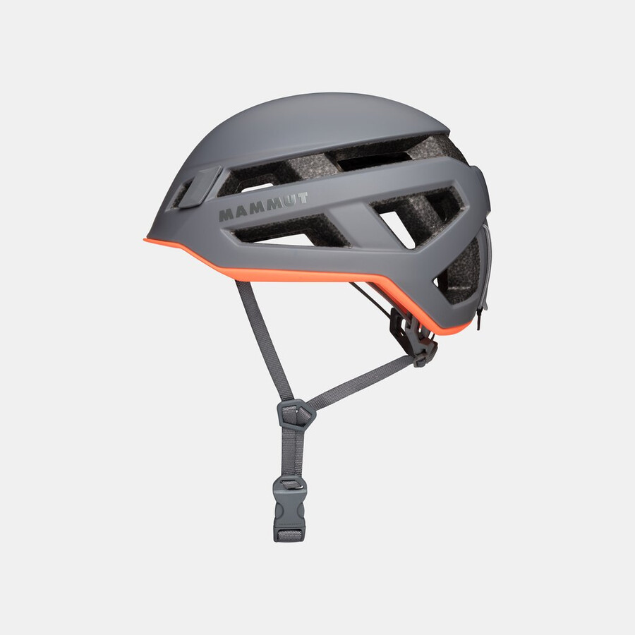 crag sender helm van titanium